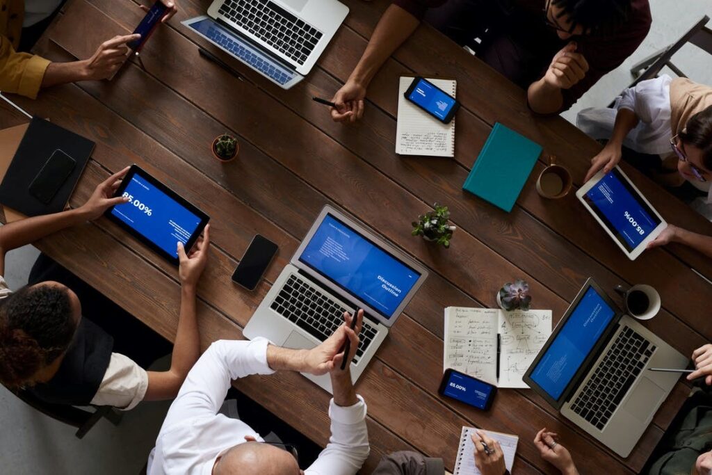 People working in an offshore office